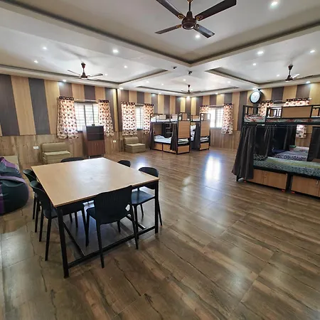 Sampada Transit Hostel